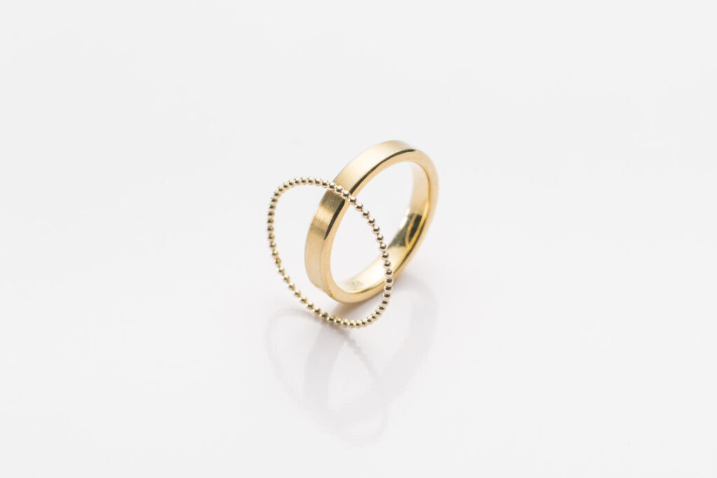 Ringe mit Begleitung