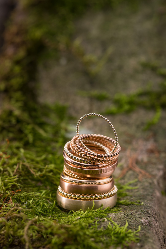 Ringe diverse Legierungen und Strukturen